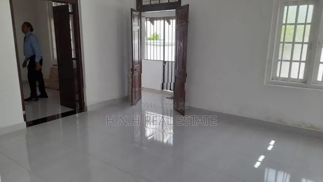 House for rent in colombo 09