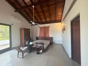 Luxury House for sale in Battaramulla