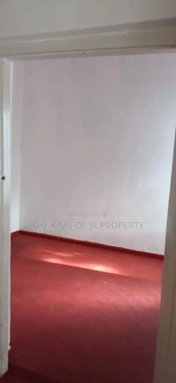 House for sale in Dehiwala