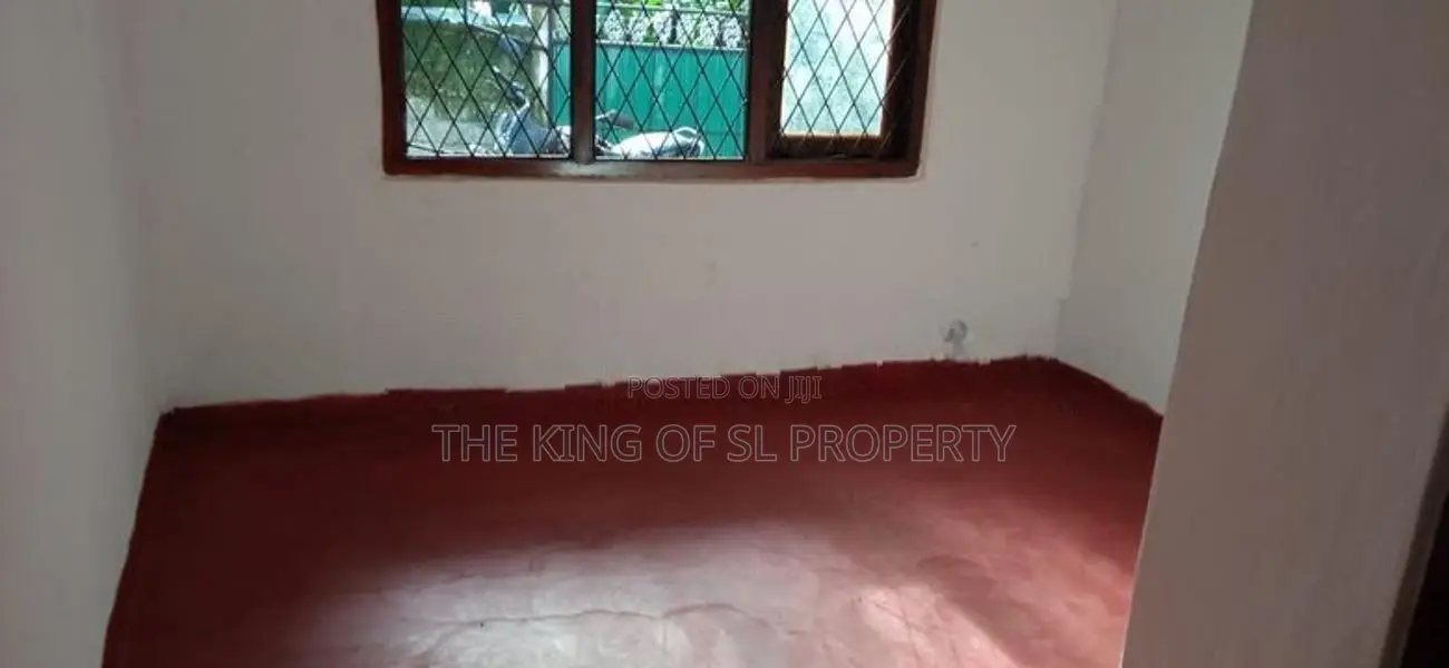 House for sale in Dehiwala