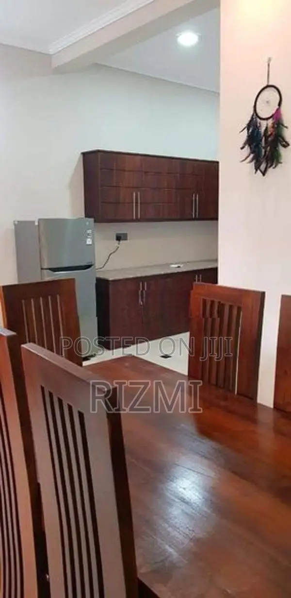 fully furnished 3BR first floor apartment rent in mount lavinia