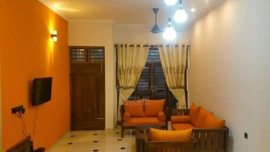fully furnished 3BR first floor apartment rent in mount lavinia