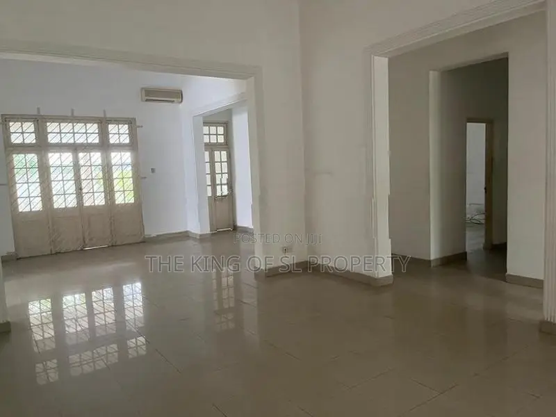 House for sale in Colombo 07