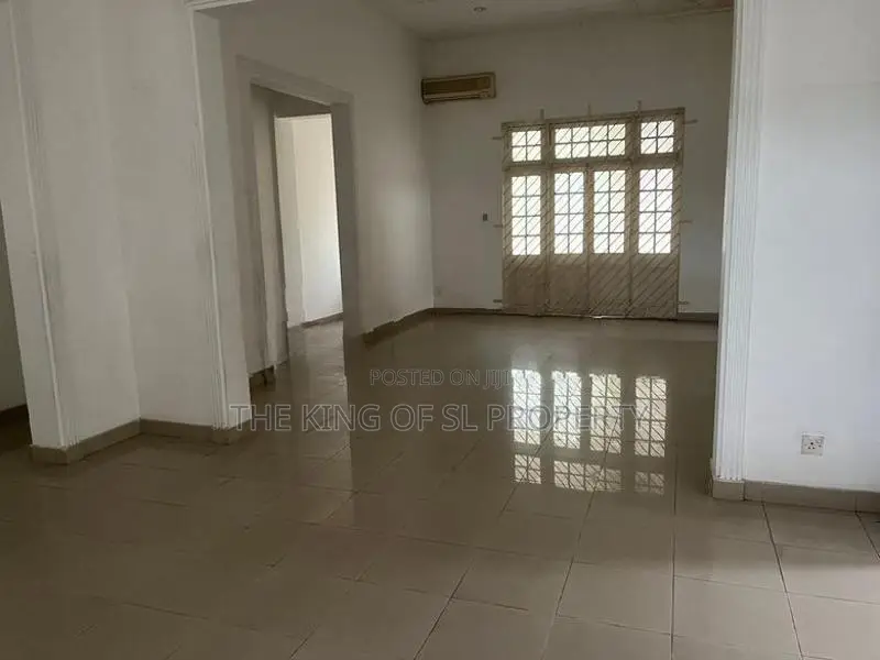House for sale in Colombo 07