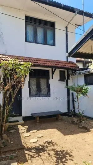 Land for sale in Colombo 05