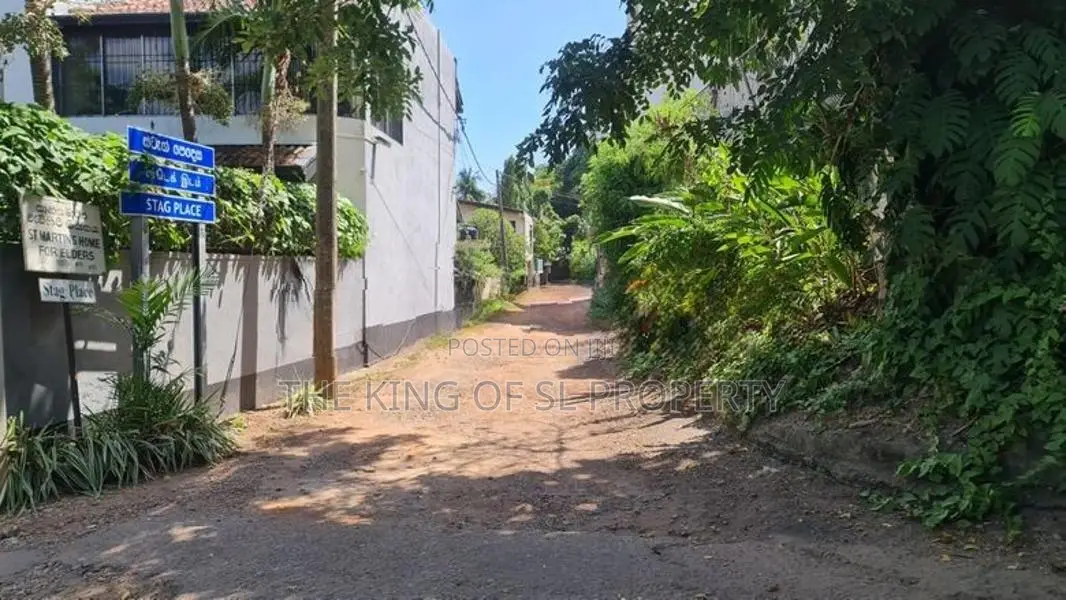 Land for sale in Colombo 05