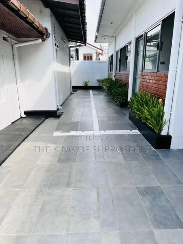 House for sale in Maharagama