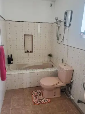 House for sale in Nugegoda ( Mirihana )