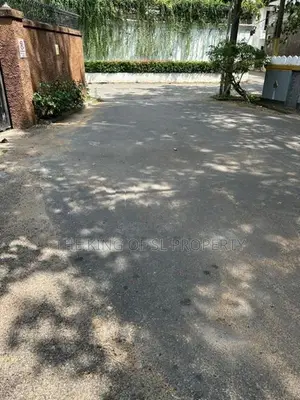 Land for sale in Dehiwala