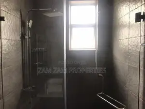 Fully Furnished Luxury Apartment For Rent in Colombo 4