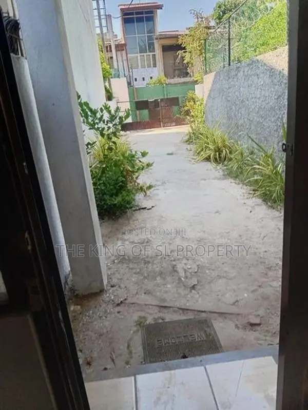 House for sale in Rathmalana