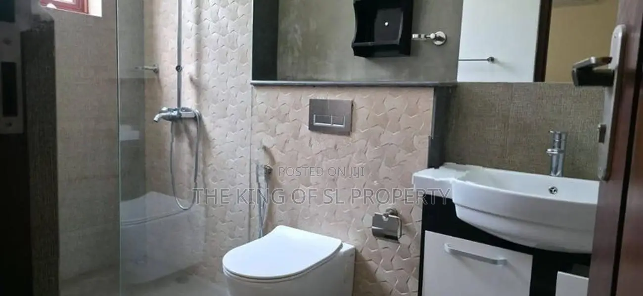 Luxury House for sale in Dehiwala
