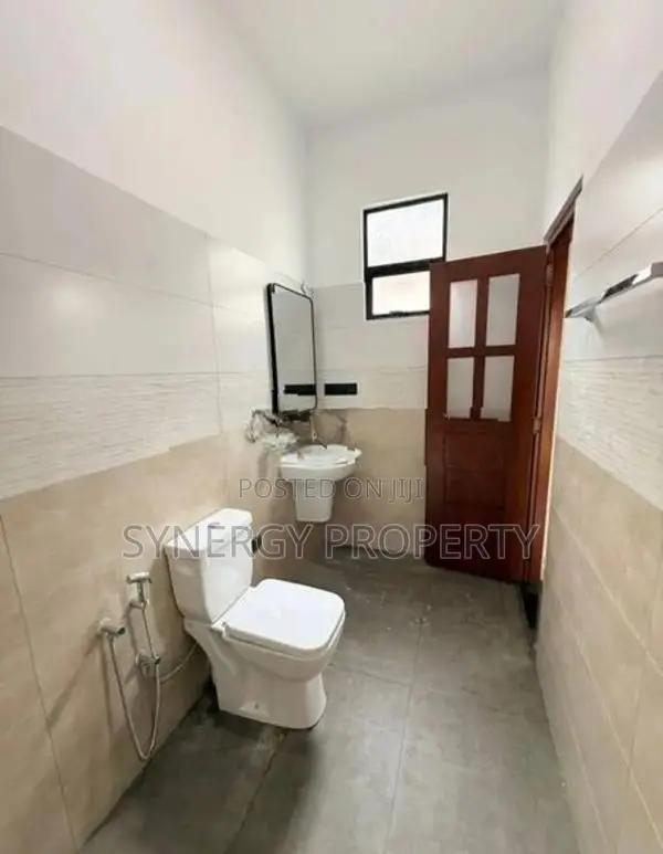 Brand New Modern House for sale athurugiriya