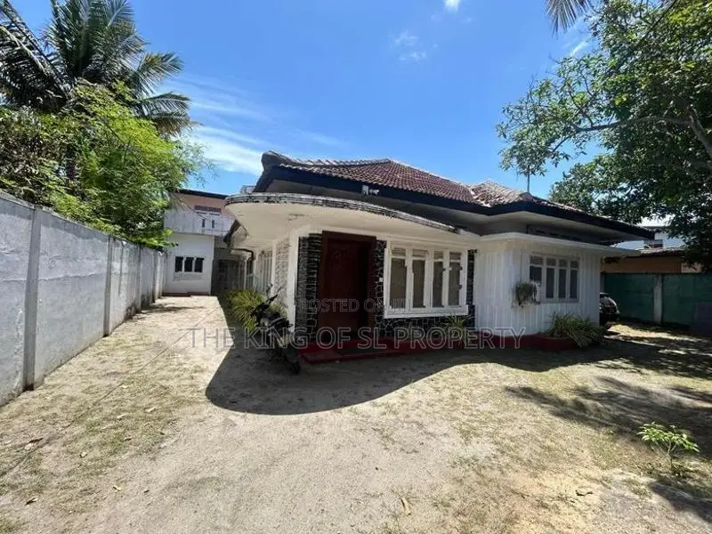 House for sale in Rathmalana