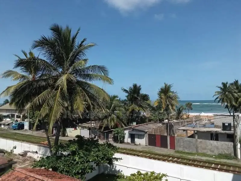 Hotel for sale in Mount Lavinia