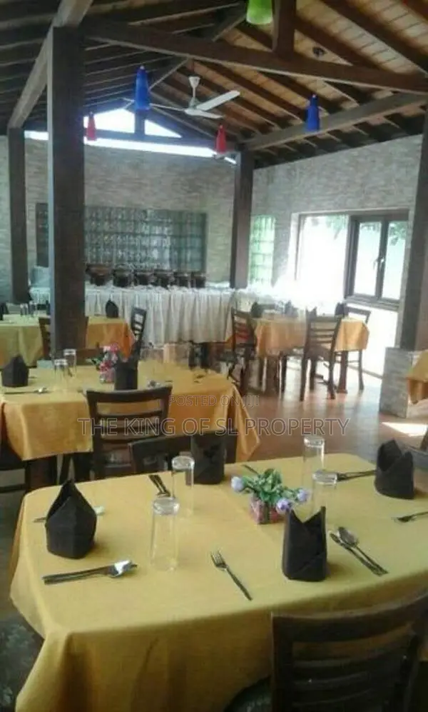 Hotel for sale in Mount Lavinia