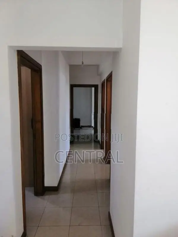 Apartment for Sale in Colombo 03 (C7-10064)