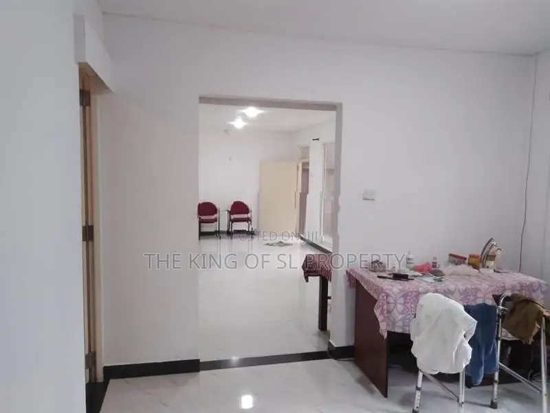 House for sale in Thalawathugoda