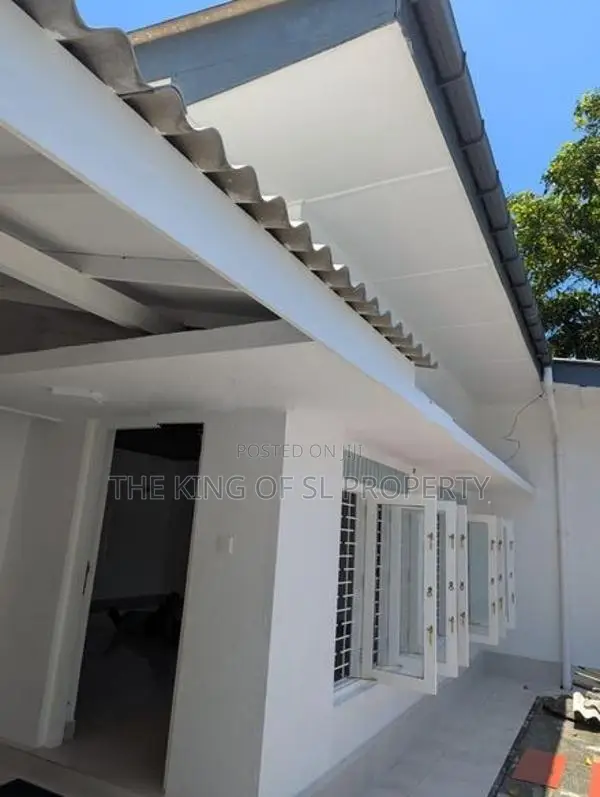 House for sale in Moratuwa ( Katubedda )