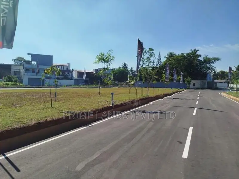 Land In Kiribathgoda
