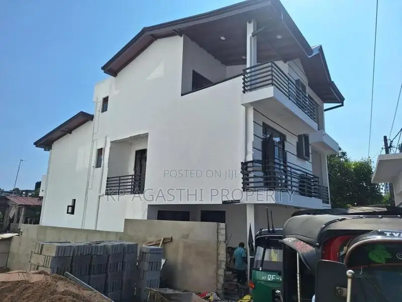 house for sale in nugegoda prime location