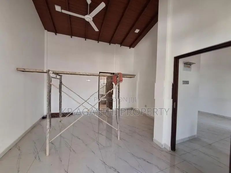 house for sale in nugegoda prime location