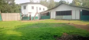 COMMERCIAL BUILDING FOR SALE IN DOMPE (SP1065)