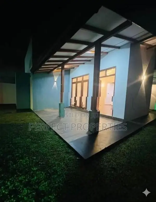 Brand New House for Sale–Kandana (24H Security)