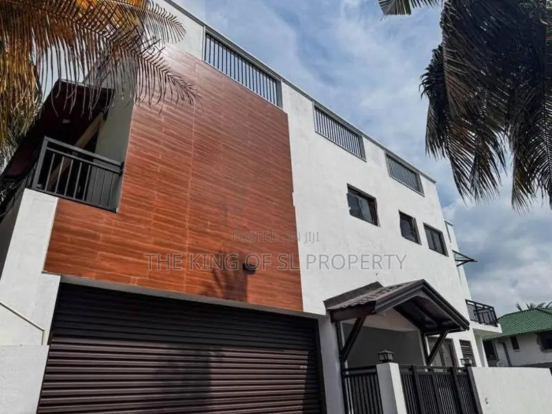 Brandnew House for sale in Rathmalana