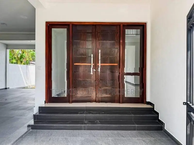 Brandnew House for sale in Rathmalana
