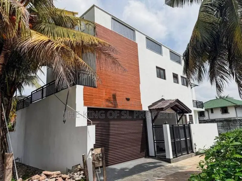 Brandnew House for sale in Rathmalana