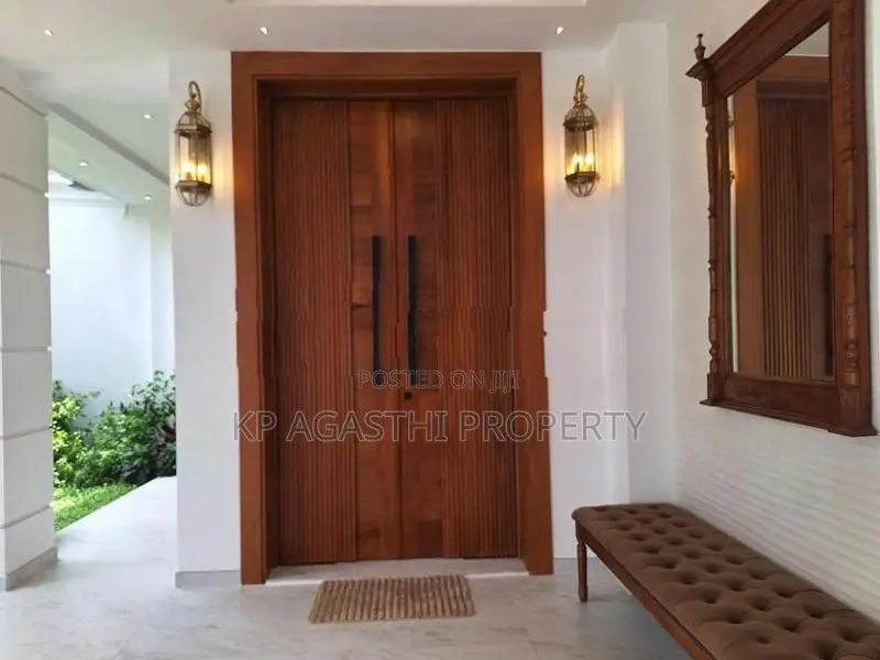 battaramulla super luxury house for sale