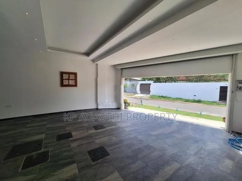 battaramulla super luxury house for sale