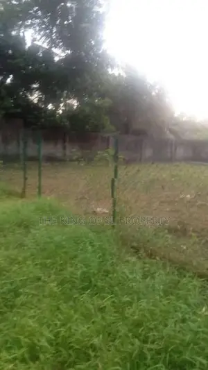 Land for sale in Piliyandala