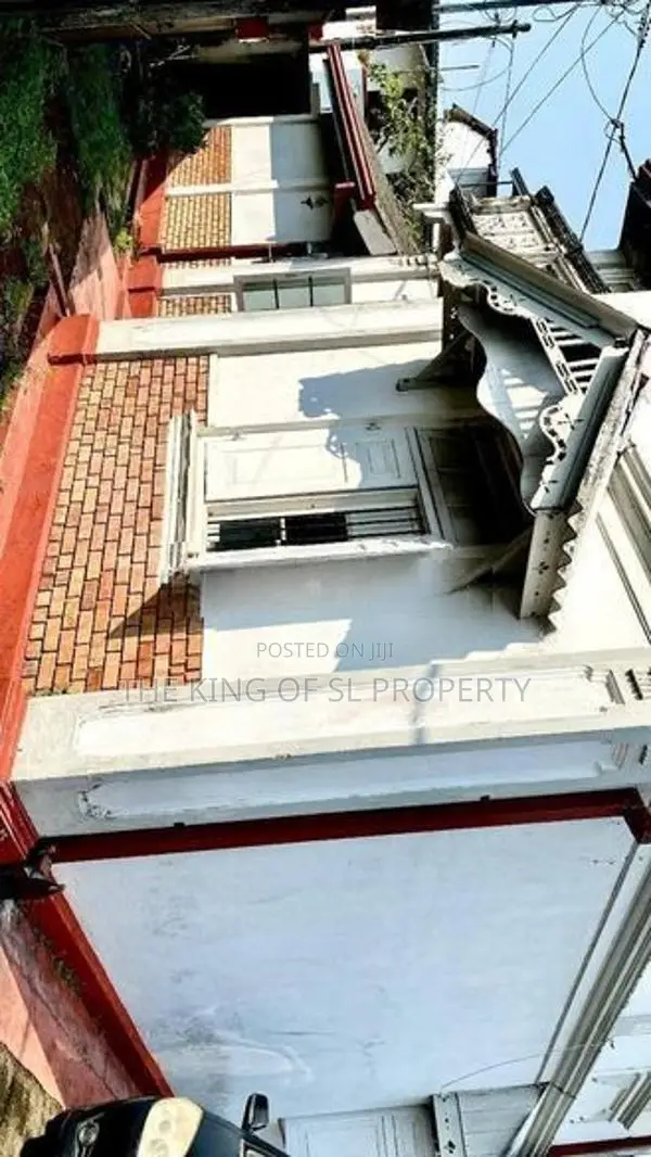 House for sale in Colombo 09