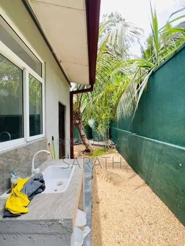 Good Condition House Sale Athurugiriya