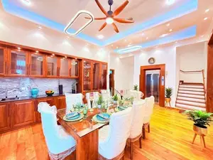 LUXURY BRAND NEW WITH LIFT &POOL FOR SALE BATTARAMULLA