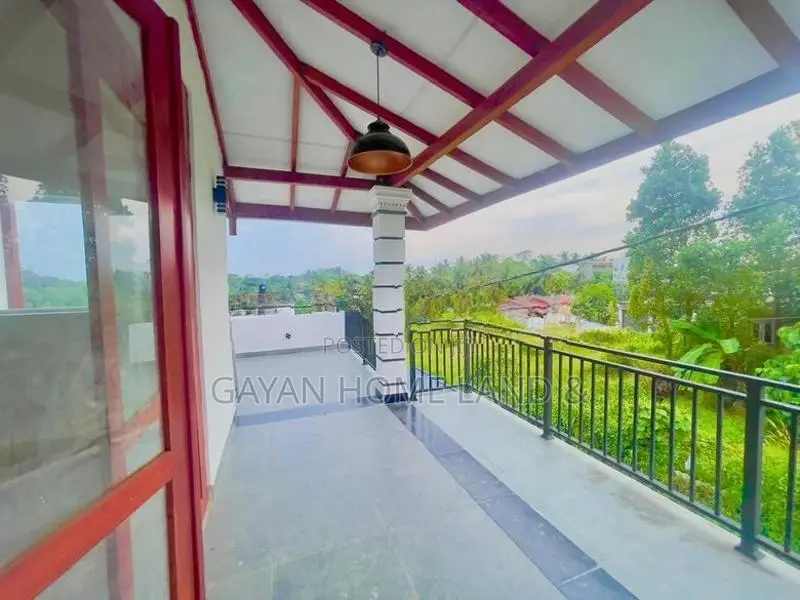 Brand New Five Bedroom House For Sale In Polgasowita