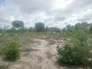 HHL1117 - Land for sale in Thannamunai