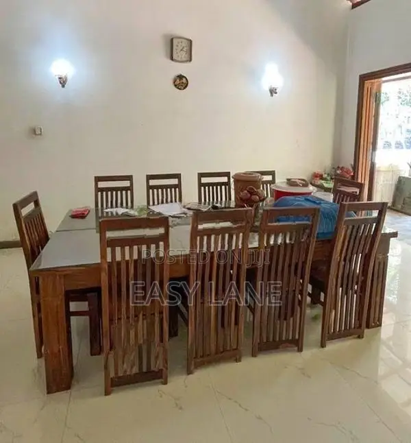 දිය පාරකට මායිම් වූ සුපිරි වටිනා ඉඩමක් සමඟ අංගසම්පූර්ණ දෙමහල් නිවසක්