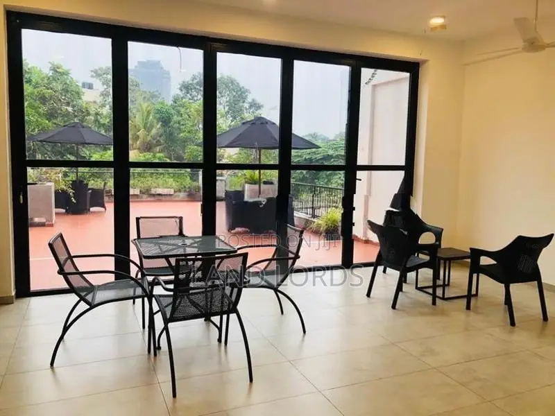 40P Multi Residential and Commercial Building FOR RENT in Colombo 5