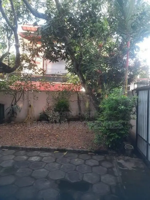Land Sale In Boralesgamuwa Malani Bulathsinghala Mawatha