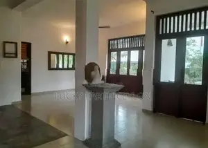 Battaramulla, 2 Story, Unfurnished Well Maintained House ForRent(ZM112