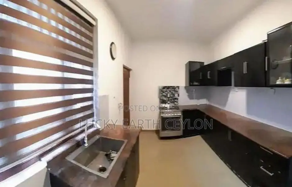 Battaramulla, 2 Story, Unfurnished Well Maintained House ForRent(ZM112