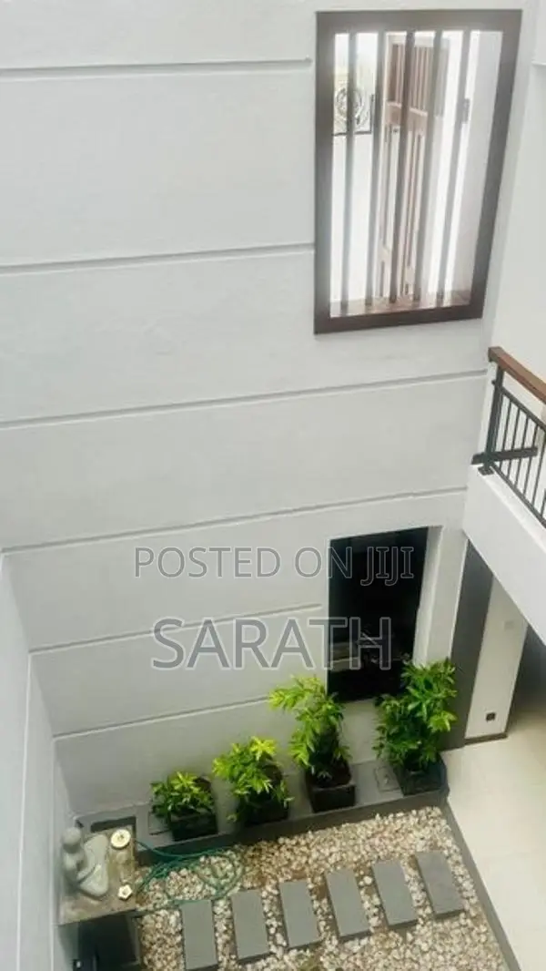 Luxury 3 Storied House In Boralesgamuwa