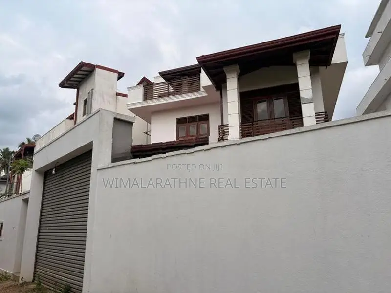 Luxury Brand New Three Story House for Sale in Bokundara