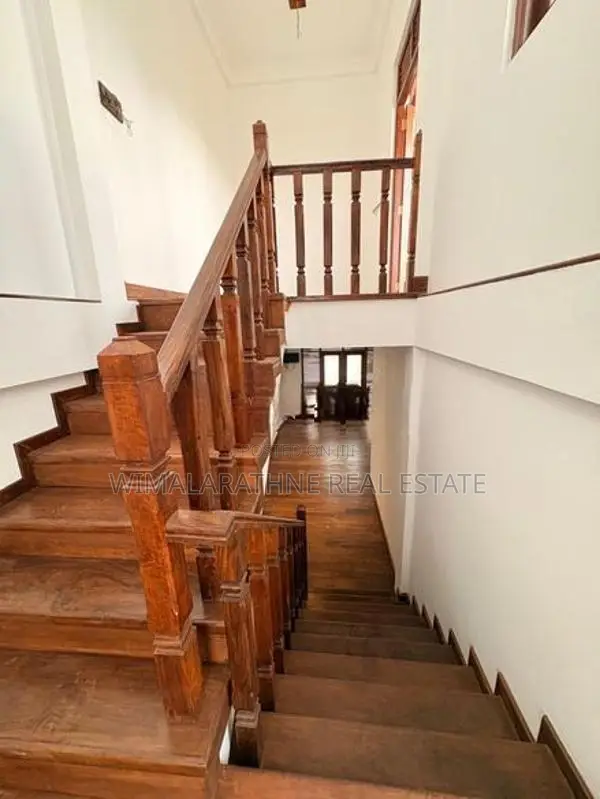 Luxury Brand New Three Story House for Sale in Bokundara