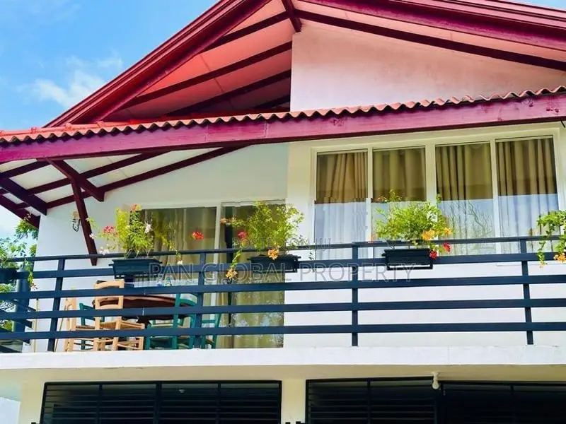 Hotel for Sale in Wadduwa