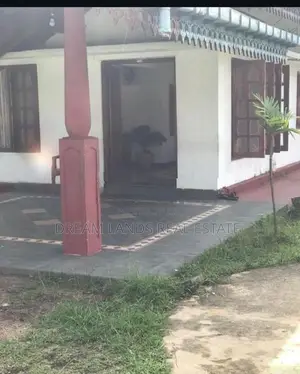 Ambalangoda Restaurant For Rent ( R- 587)