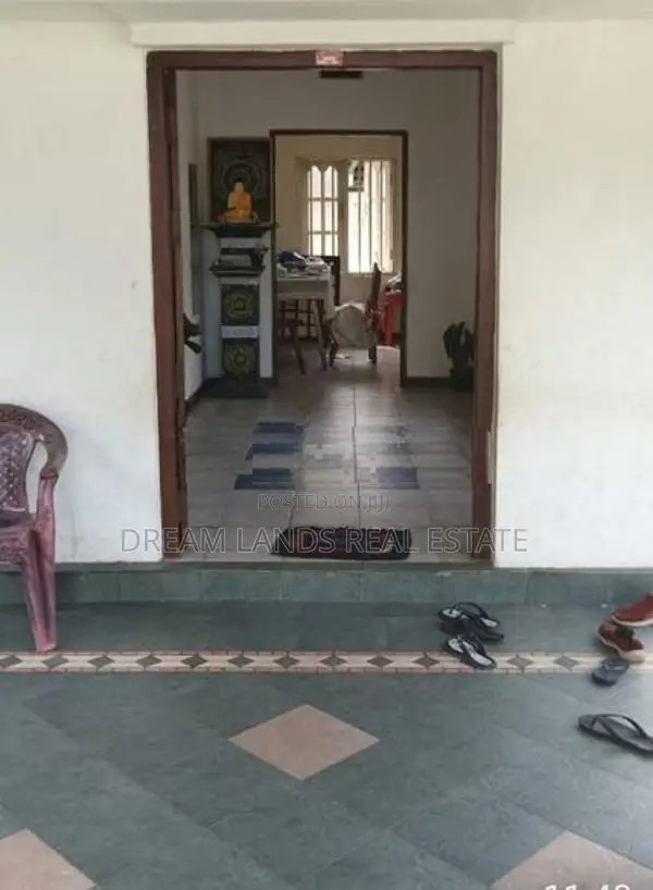 Ambalangoda Restaurant For Rent ( R- 587)
